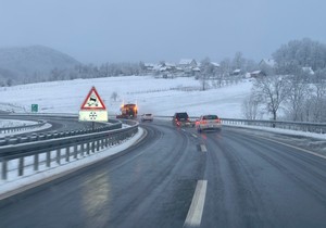 Čišćenje snega na putu ka Zlatiboru