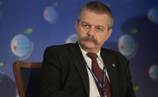 Żurawski vel Grajewski: Niemcy i Francja są w stanie poddać Ukrainę Moskwie