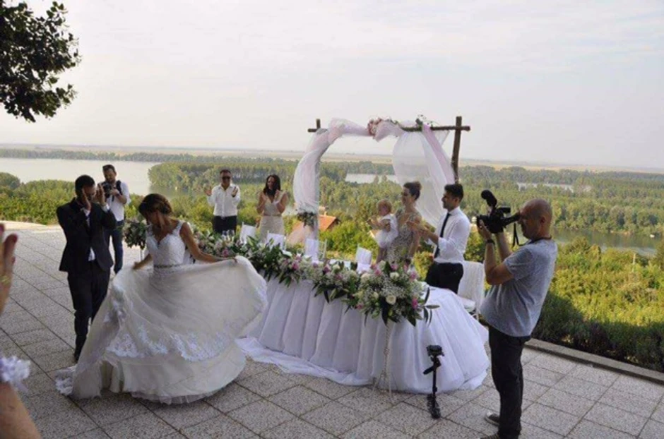 Svadba sa pogledom na Dunav