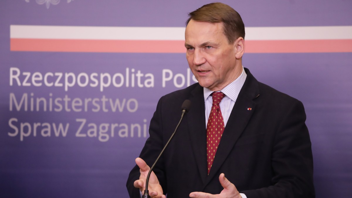 Sikorski zareagował na głośny wywiad z Putinem. Wskazał, co go zszokowało