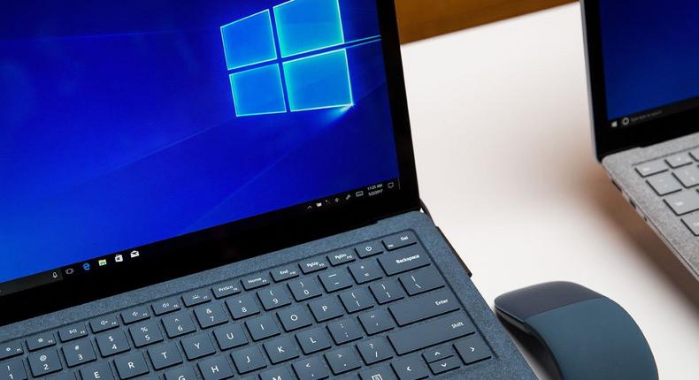 Microsoft Surface Laptop Windows 10