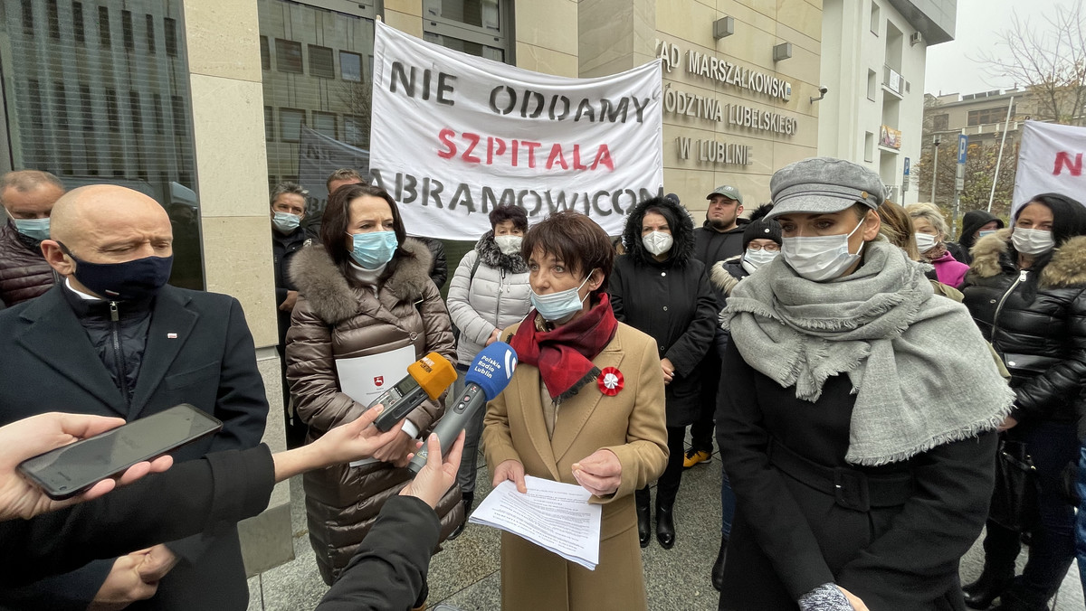 Lubelskie. Protest przeciwko konsolidacji szpitali. "To nie ma żadnego sensu"