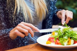 Złe wiadomości dla wegetarian... Rośliny "czują", że zostaną zjedzone