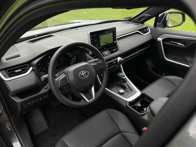 Toyota RAV4 Plug-In Hybrid (2021)