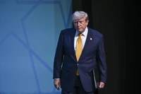 Republikanie w rozkroku. "Nie sądzę, iż Trump kiedykolwiek będzie gotowy, żeby zejść ze sceny"