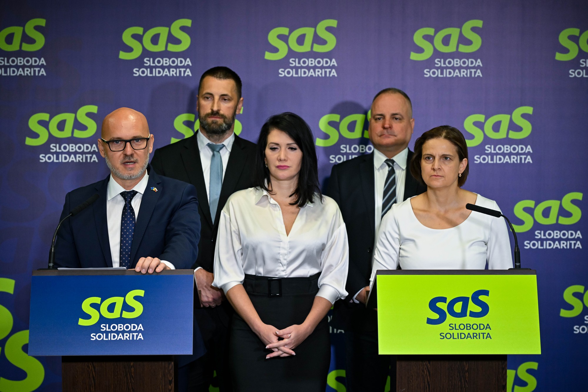 Predseda strany Sloboda a Solidarita (SaS) Branislav Gröhling, podpredseda strany SaS Marián Viskupič, podpredsedkyňa strany SaS Jana Bittó Cigániková, podpredseda strany SaS Juraj Droba, podpredsedkyňa strany SaS Mária Kolíková.