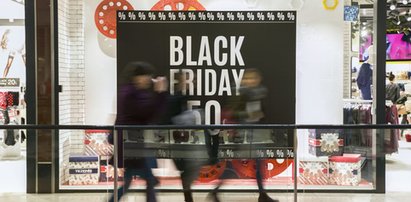 Superrabaty i bonusy już za 12. dni. Polacy czekają z zakupami do Black Friday [BADANIE]