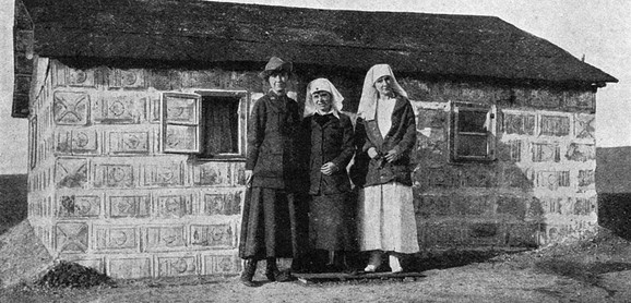 American Red Cross nurses in Serbia during the First World War profimedia