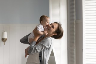Przepisy rozszerzają dokumentację niezbędną do przyznania zasiłku macierzyńskiego