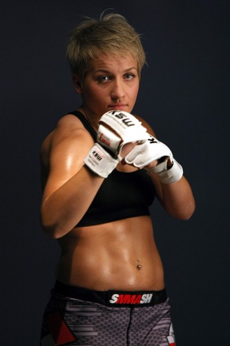 Te dziewczyny to prawdziwe maszyny do bicia