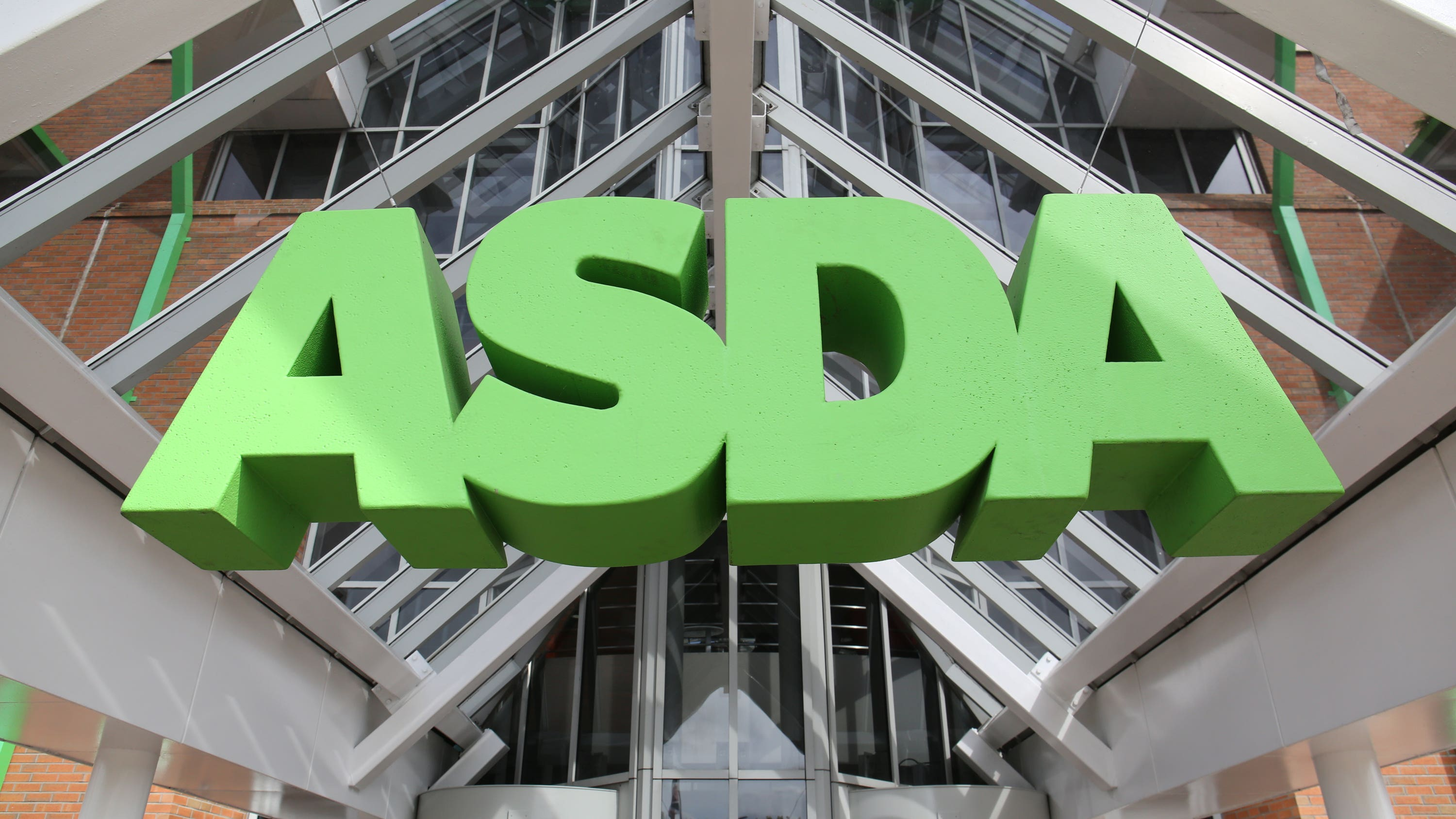Asda's £1bn IT upgrade backfires with 2.8% sales plunge