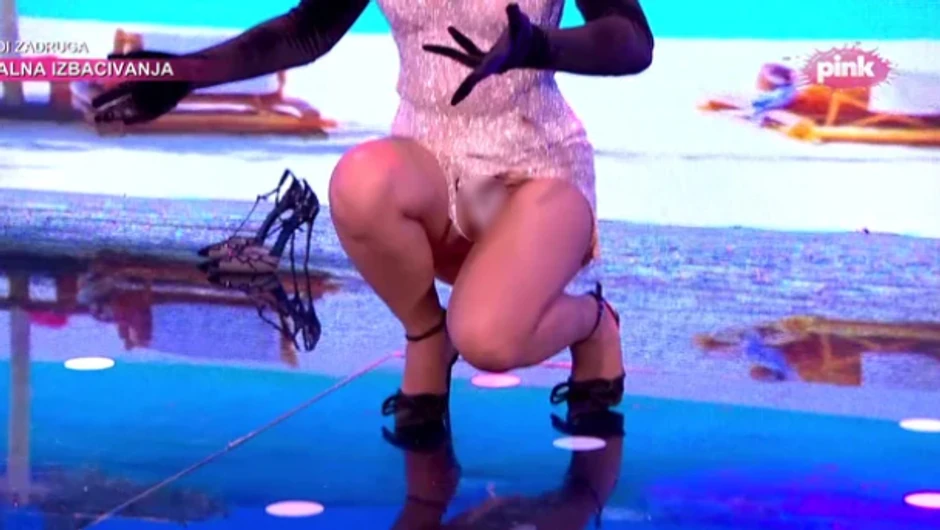 Aleksandra Mladenović pokazala previše