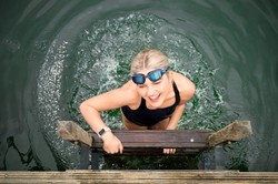 Jest już Fitbit Charge 6. Są płatności Google Pay i obsługa map