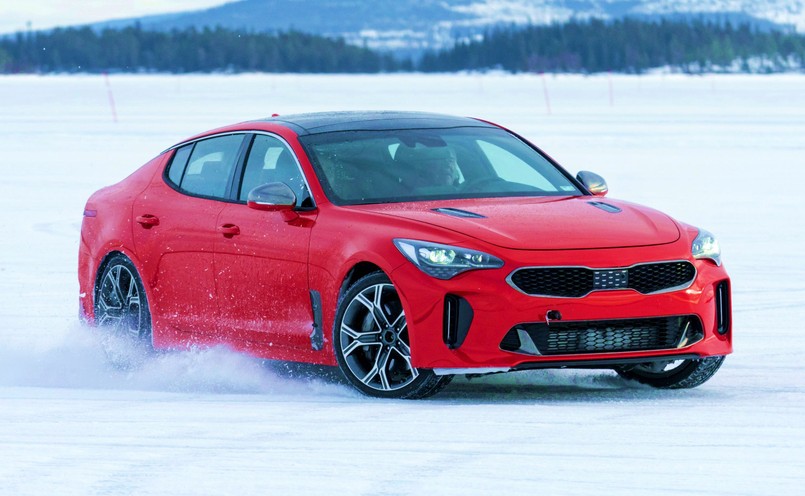 Kia stinger