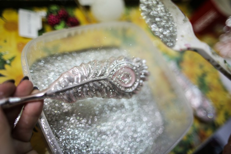 Produkcja bombek i ozdób choinkowych