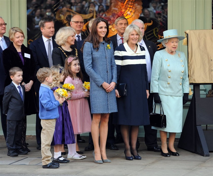 Styl księżnej Catherine - 1. rocznica ślubu księcia Williama i Kate Midlleton