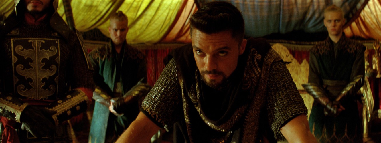 Dominic Cooper w filmie 'Dracula: historia nieznana'