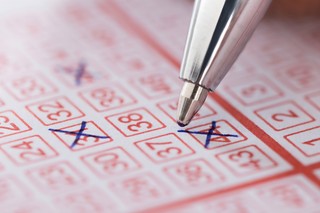 Od stycznia 2026 roku wyższy podatek dla szczęśliwców. Stawki od wygranych np. w lotto mają wzrosną aż do 15 proc.