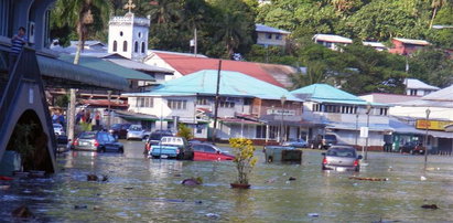Tsunami morduje na Samoa