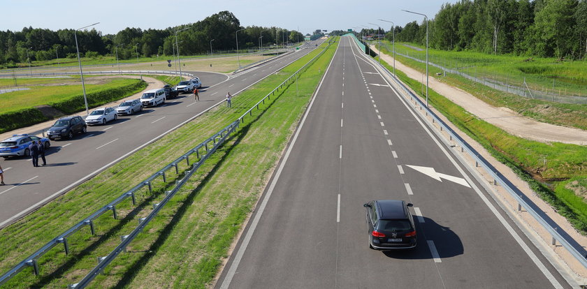 Ring autostradowy wokół Łodzi się domyka. S14 otwarta, ale tylko do Aleksandrowa Łódzkiego. Kiedy z zachodniej obwodnicy Łodzi zjedziemy do miasta?