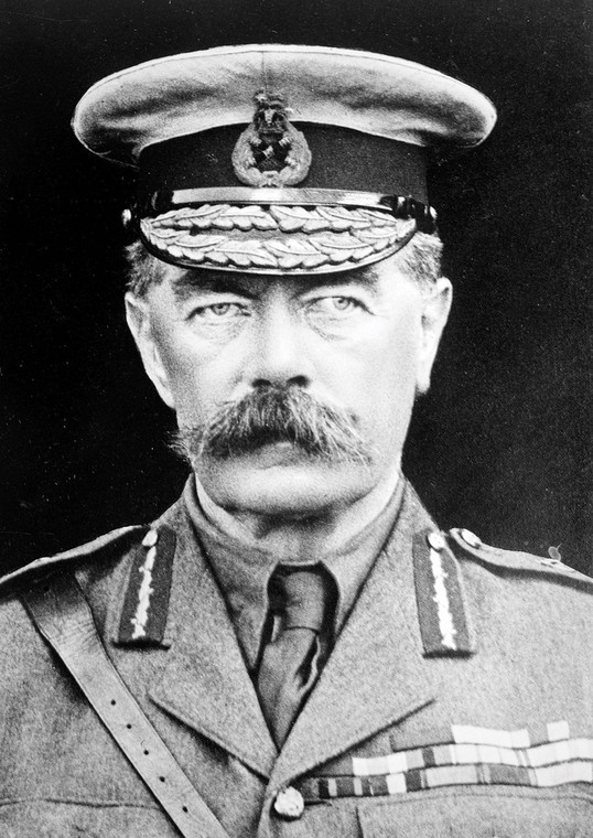 Horatio Kitchener (zdjęcie z 1914 r., był wówczas ministrem wojny)