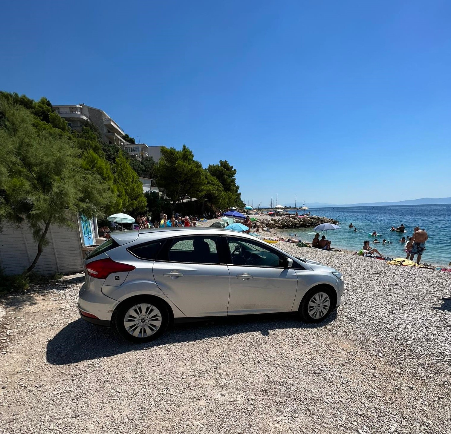 Bizarné praktiky nielen zahraničných, ale aj domácich turistov.