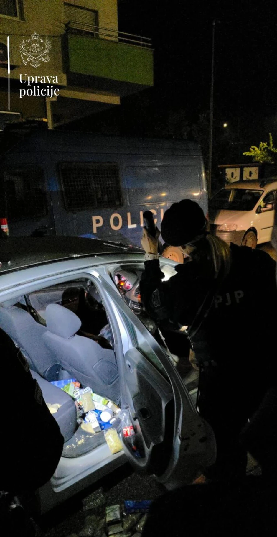 Pretres prilikom akcije