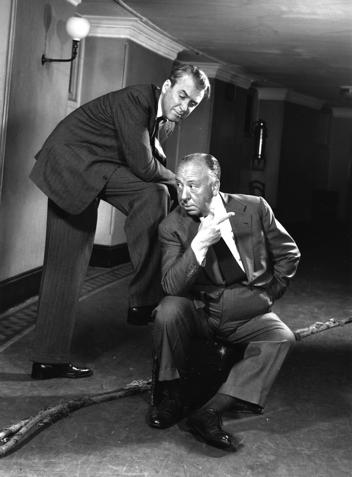 Z reżyserem, Alfredem Hitchcockiem, 1955 r.