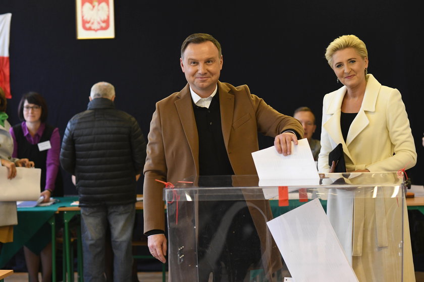 Jarosław Kaczyński cieszył się z wyników wyborów do sejmików