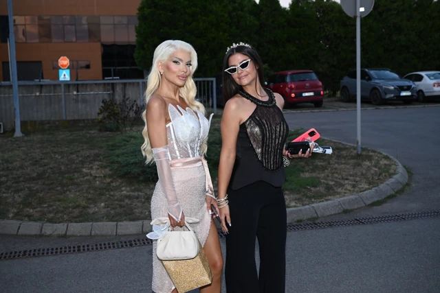 "ANELI JE OSTAVILA DETE ZBOG FILIPA koji je sa njom da bi ZARADIO ZA STAN!" Boginja otkriva sočne detalje