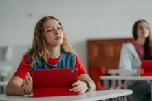 Koniec z dyskryminowaniem i zawstydzaniem uczniów. Kwestie ubioru i wyglądu ureguluje ustawa 