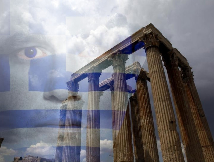 Grecja może upaść. Fot. Shutterstock, Bloomberg