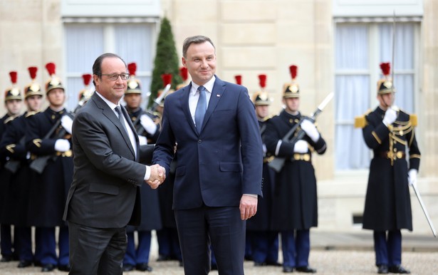 Andrzej Duda przebywa w stolicy Francji z jednodniową, oficjalną wizytą