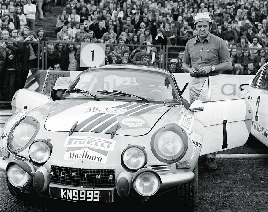 W swojej rajdowej karierze Sobiesław Zasada zasiadał za kierownicą wielu superaut, w tym Alpine-Renault 110 i Porsche 911 L. Tym drugim jechał m.in. w Rajdzie Monte Carlo