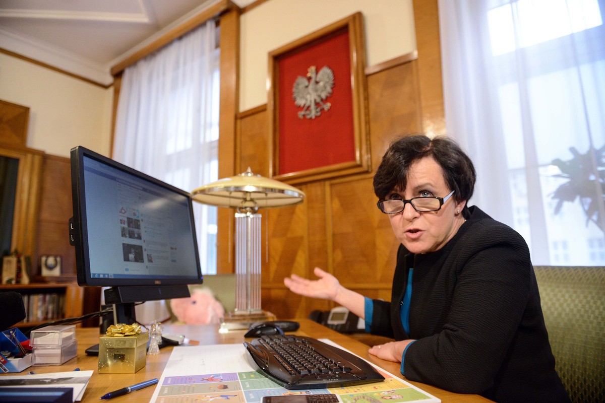 Minister edukacji narodowej Joanna Kluzik-Rostkowska