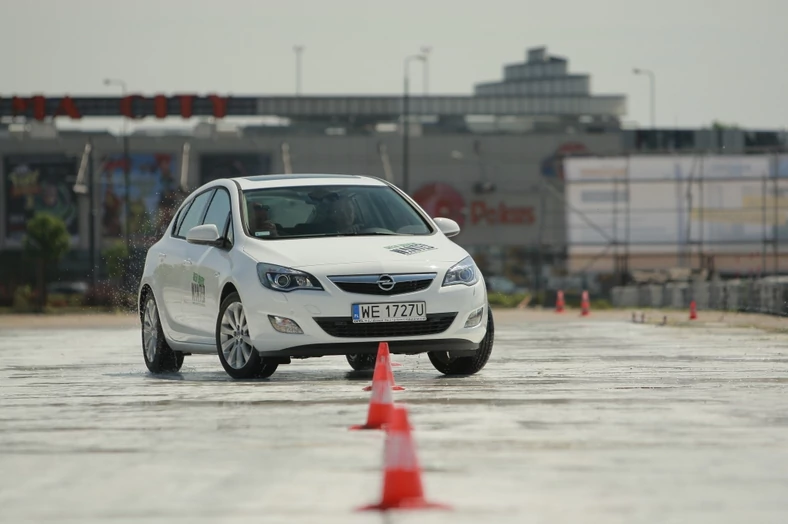 Opel znalazł mistrza oszczędzania - EcoFlex Experience