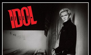 Billy Idol powrócił w rockowym brzmieniu