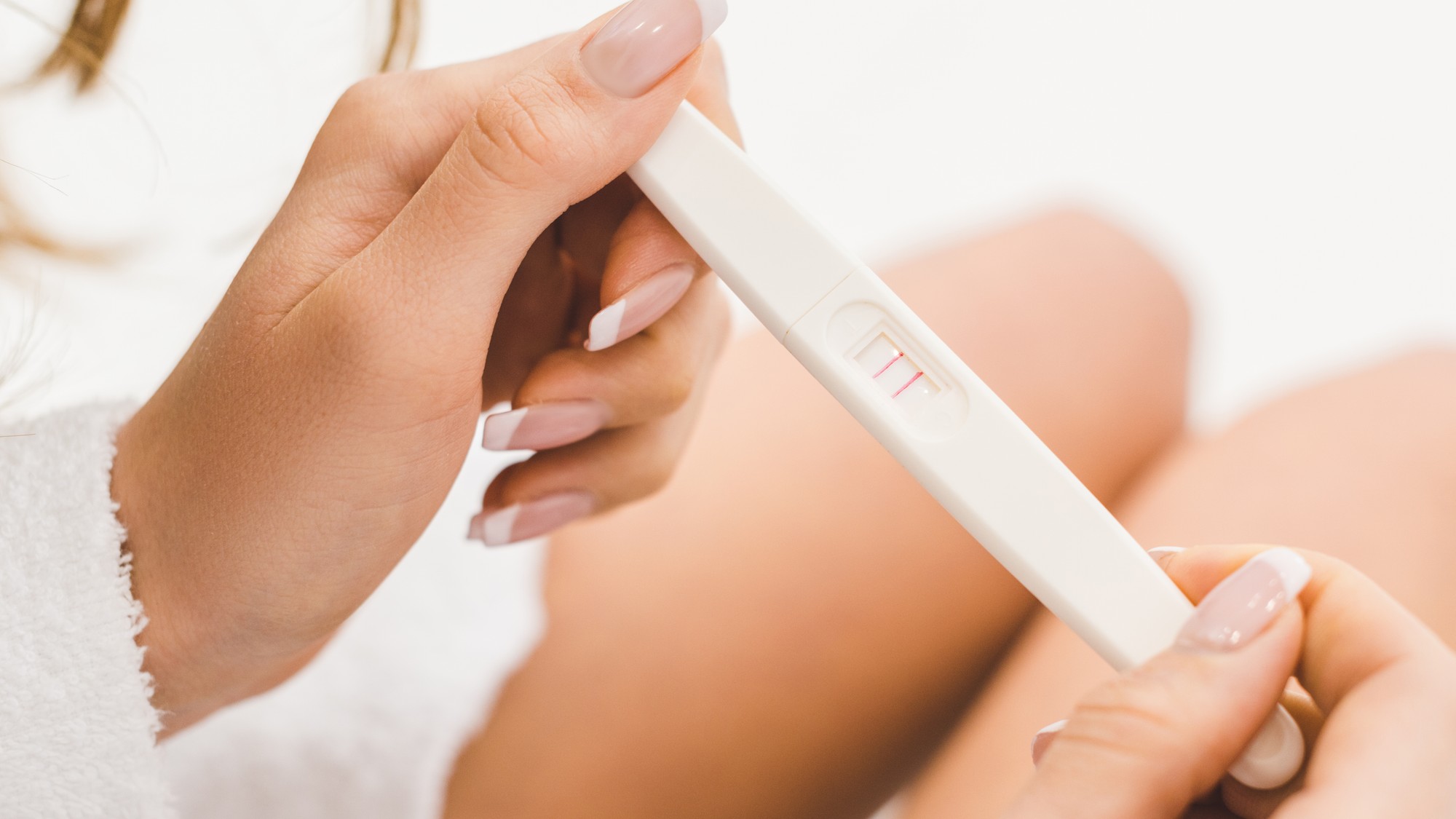 Biochemické tehotenstvo: 2 čiarky na tehotenskom teste, ale menštruácia príde | Najmama.sk