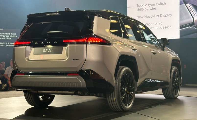 Nowa Toyota RAV4