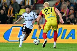 Nsame i Alfarela zapewnili Legii trzy punkty w Kielcach. Feio ich nie chciał