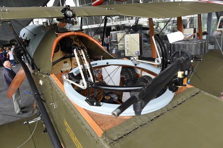 Muzeum Lotnictwa Polskiego w Krakowie - samolot Bristol F.2B Fighter. Widok kabiny. <br><br>fot. (mgo) PAP/Jacek Bednarczyk