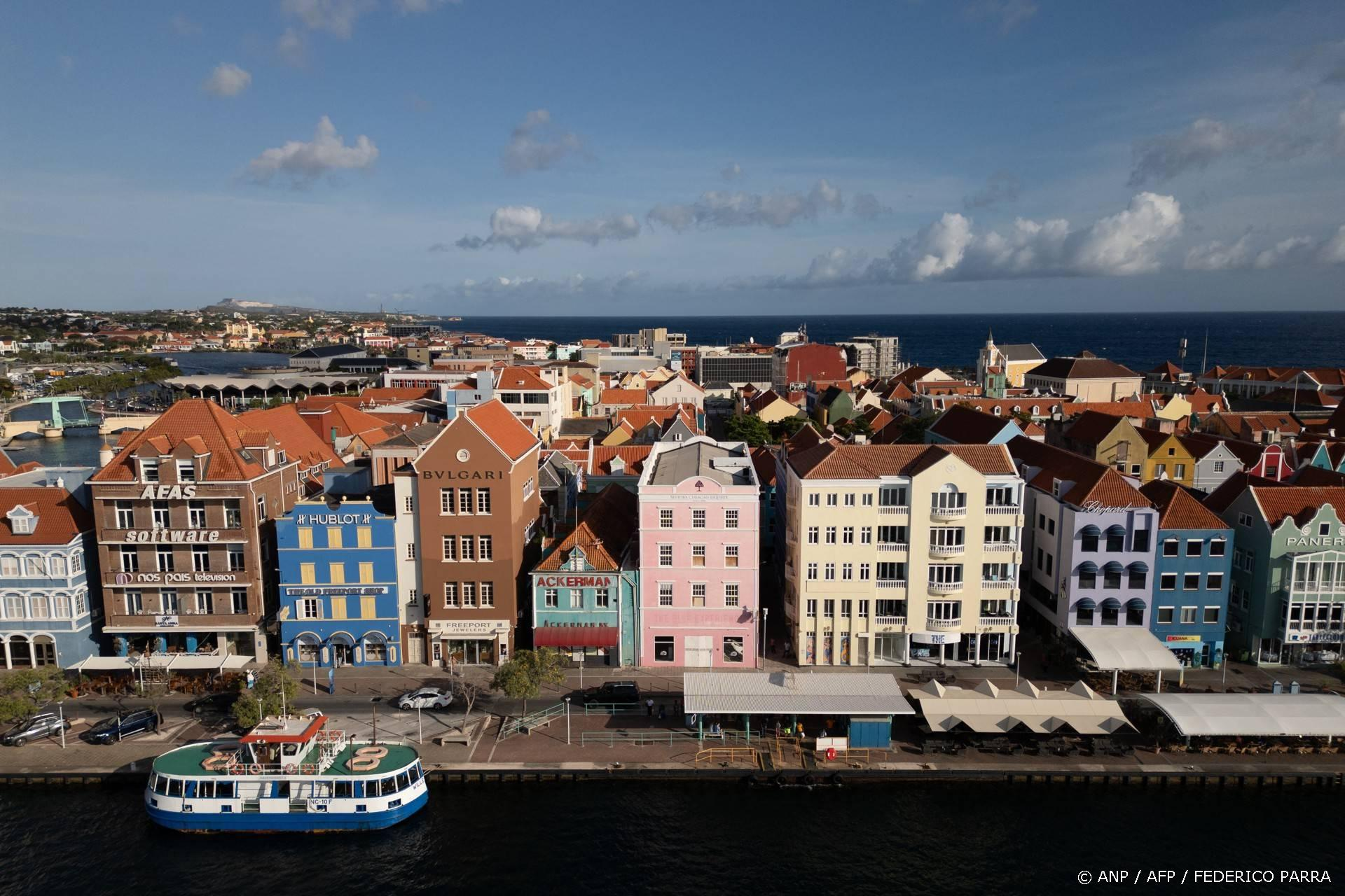 Na bijna-botsingen: Curaçao eist militaire radarhulp van Nederland