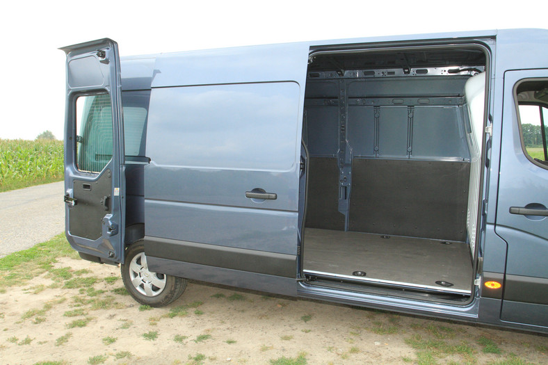 Renault Master 2.3 dCi 165