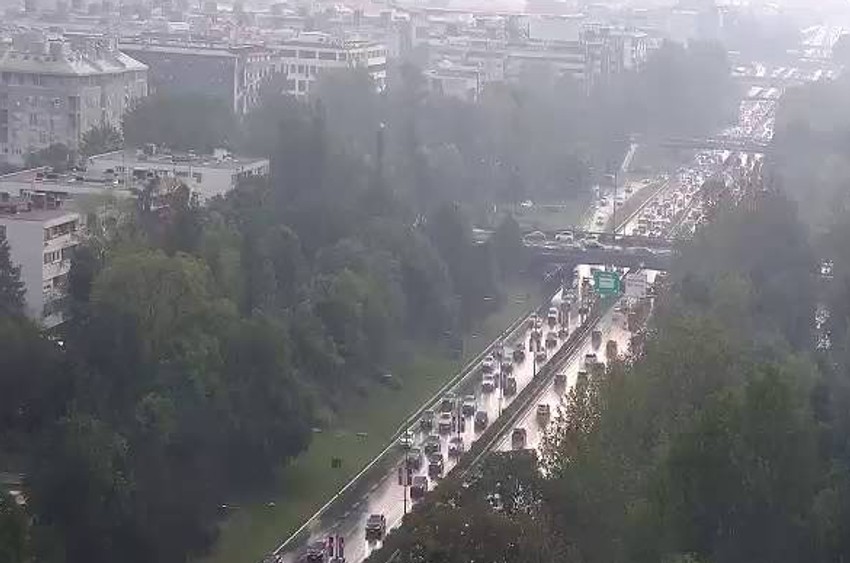 Gužve na motoputu kroz Beograd