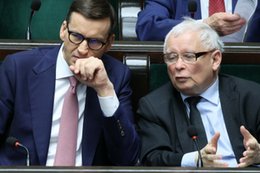 Ciemne chmury nad rządem. Nawet wyborcy PiS krytyczni [SONDAŻ]