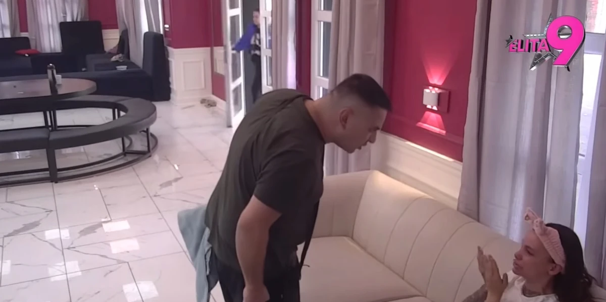 Teodora Delić i Bebica se posvađali čim su se probudili: Ona je počela da plače, ovo je razlog svađe