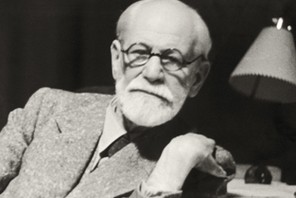 Sigmund Freud im Arbeitszimmer