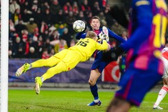 Lewandowski tłumaczy się z samobója. Oto, co powiedział napastnik Barcelony