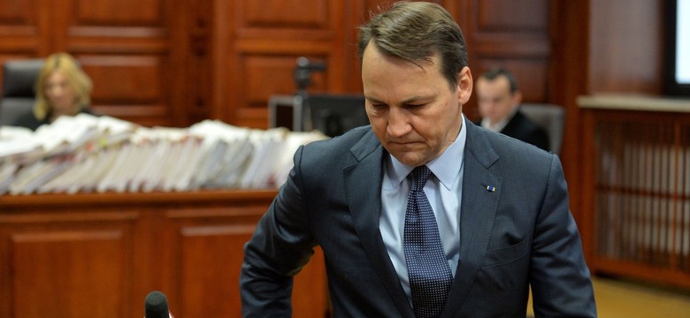 Sikorski na procesie Arabskiego: Miałem zaproszenie na pokład tupolewa