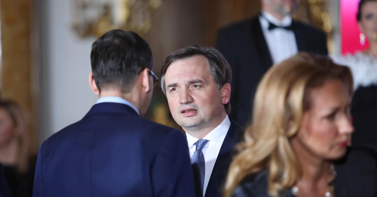 Podziały w Patola i Socjal przybierają na sile. "Kolejka na Nowogrodzkiej, żeby ponarzekać Gargamelowi"